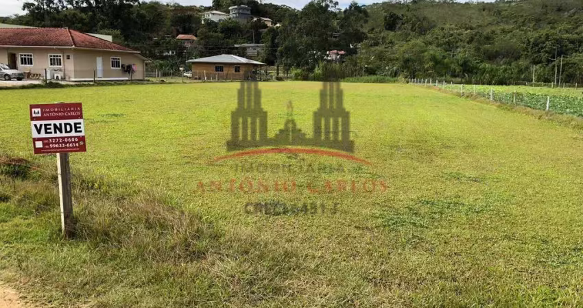 Terreno à venda no Centro, Antônio Carlos 