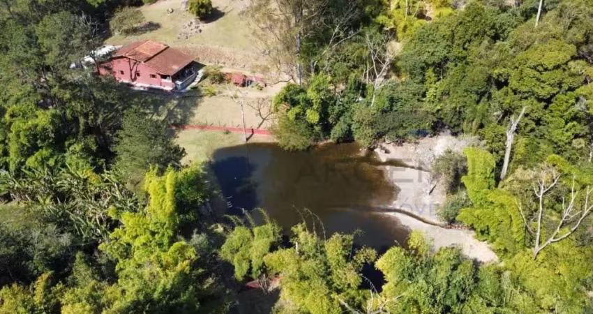 Magnífico sítio à venda na serra do itapeti - mogi das cruzes (sp)