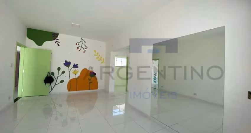 Casa comercial com 7 salas para alugar na Rua Duque de Caxias, Centro, Mogi das Cruzes