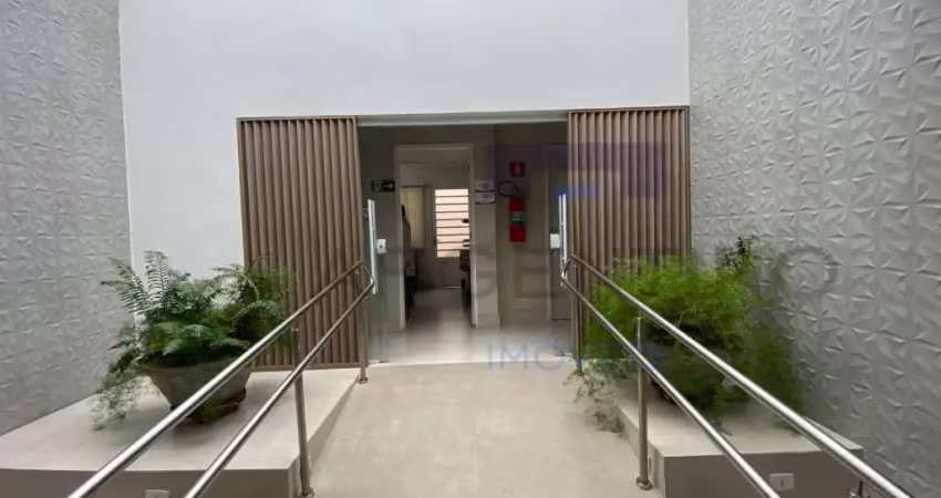 Prédio com 15 salas à venda na Avenida Braz de Pina, Vila Vitória, Mogi das Cruzes