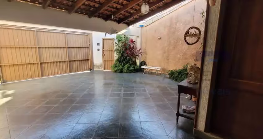 Casa térrea em excelente localização na vila oliveira
