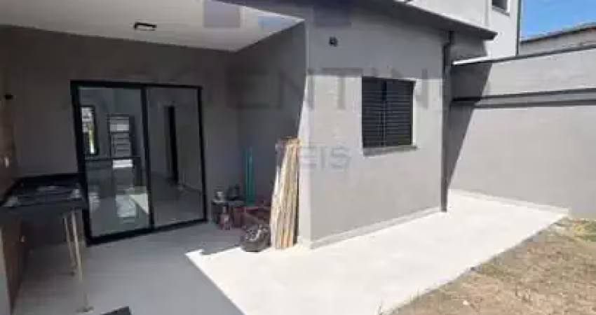 Casa com 3 quartos à venda na Rua Benedito Sérvulo Santana, Vila Lavínia, Mogi das Cruzes