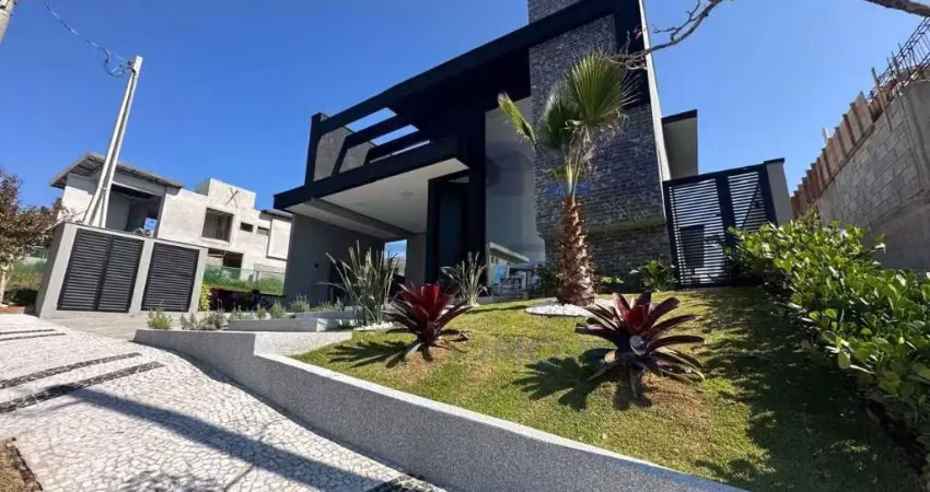 Casa em condomínio fechado com 4 quartos à venda na Avenida João XXIII, Jardim São Pedro, Mogi das Cruzes