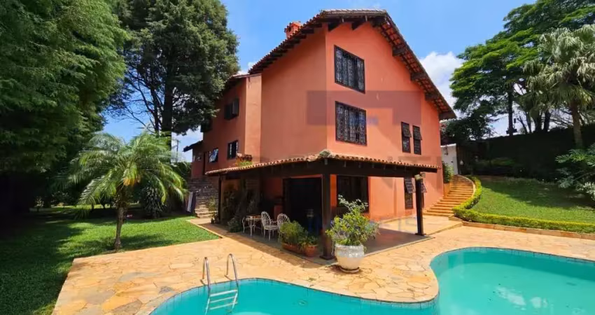 Casa comercial com 4 salas para alugar na Rua João Dasambiagio, Vila Oliveira, Mogi das Cruzes
