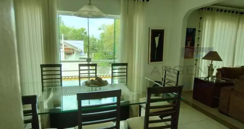 Magnifica casa á venda vila oliveira mogi das cruzes.