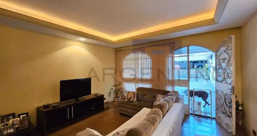 Casa comercial com 4 salas à venda na Avenida Frederico Straube, Vila Oliveira, Mogi das Cruzes
