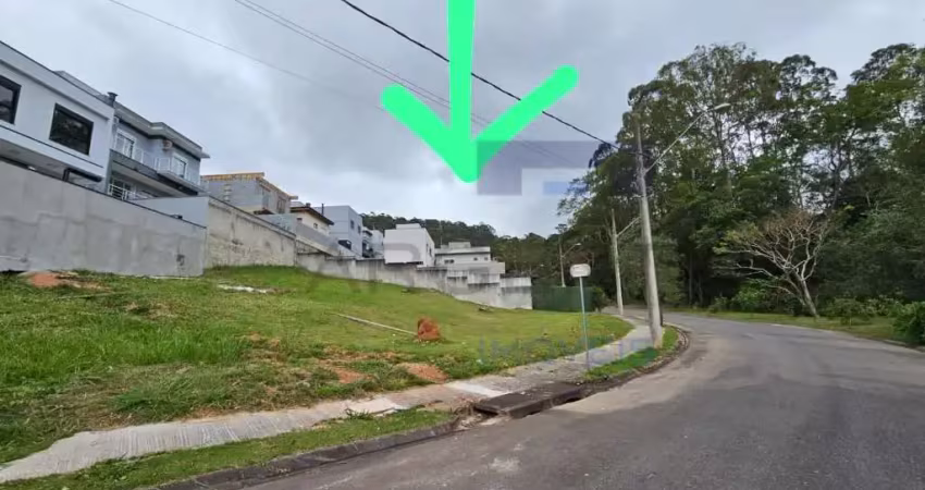Terreno à venda na Avenida Expedicionário José Barca, Jardim Rodeio, Mogi das Cruzes