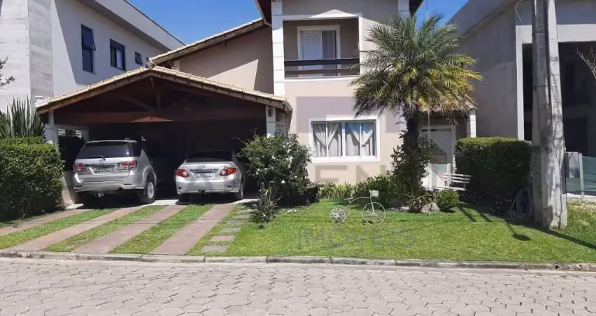 Excelente casa no condomínio veredas! venha conhecer.