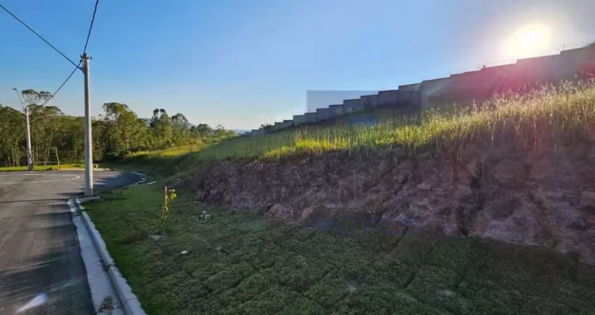 Terreno à venda na Avenida Presidente Castelo Branco, Cézar de Souza, Mogi das Cruzes
