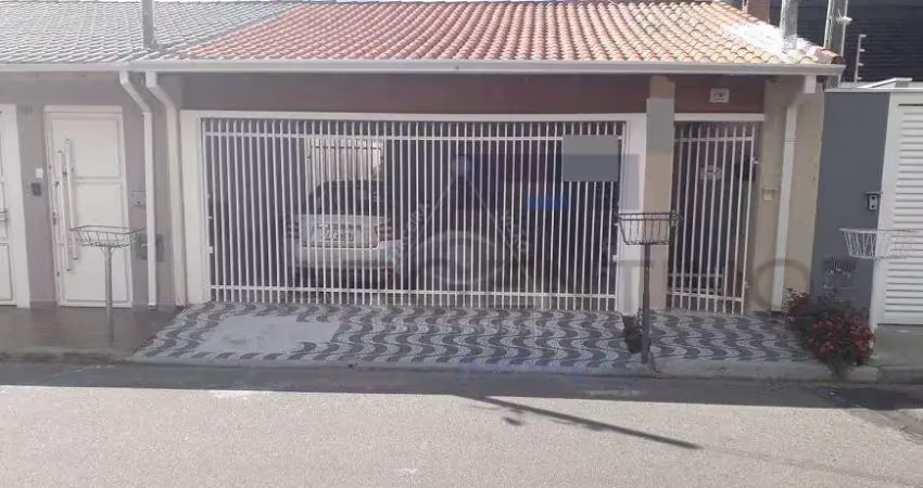 Casa com 3 quartos à venda na Rua Jorge Salomão, Vila Suissa, Mogi das Cruzes