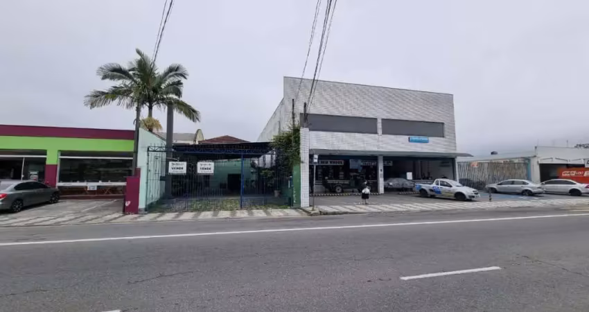 Prédio com 4 salas à venda na Avenida Fernando Costa, Centro, Mogi das Cruzes