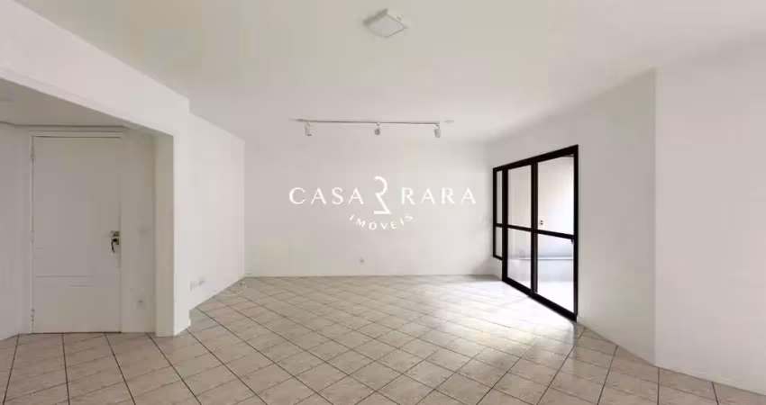 Apartamento 4 dormitórios (2 suítes) e 3 vagas com hobby box - centro