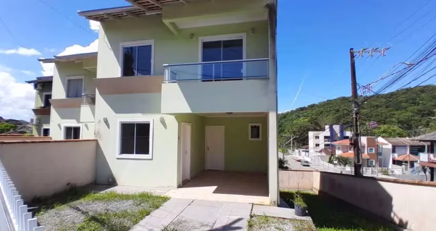 Casa com 3 quartos à venda na Rua Padre Antonio Nóbrega, Água Branca, São Francisco do Sul