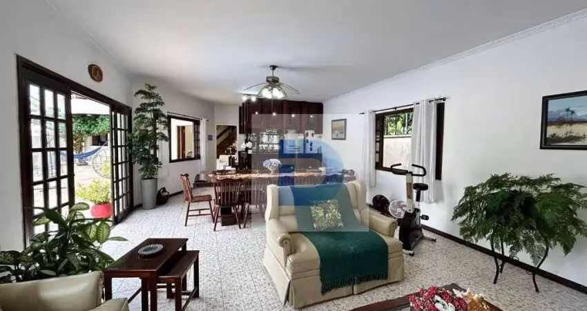 Casa com 5 dormitórios à venda, 291 m² por r$ 2.200.000,00 - praia pernambuco - guarujá/sp