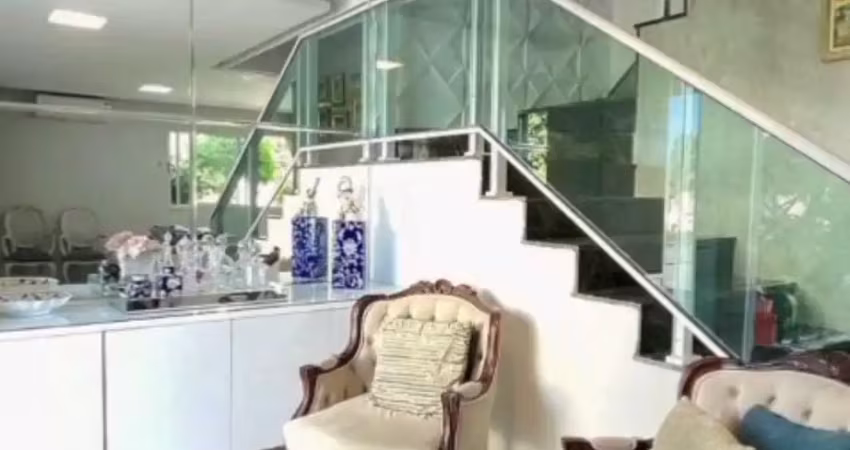 Casa duplex em condomínio fechado com 3 suítes e deck privativo – luciano cavalcante