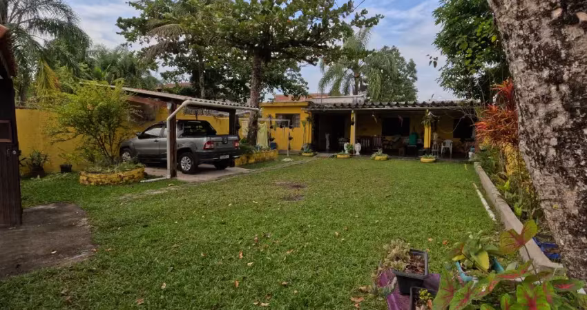 Casa com 3 dormitórios a 600m da praia em itanhaém – r$ 285 mil!