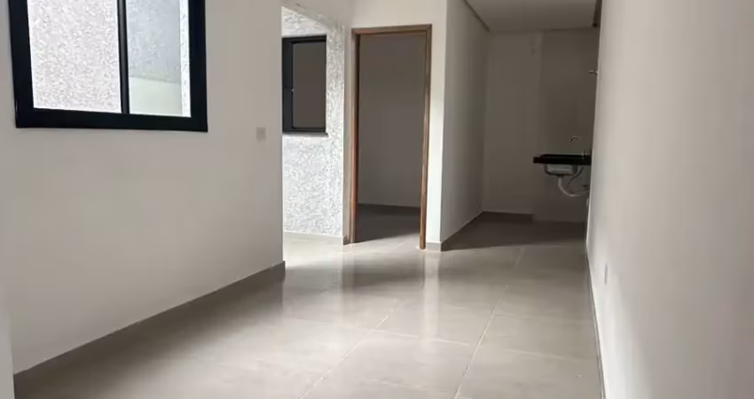 Apartamento térreo com gardem privativo 2 dormitorios- pronto para morar!