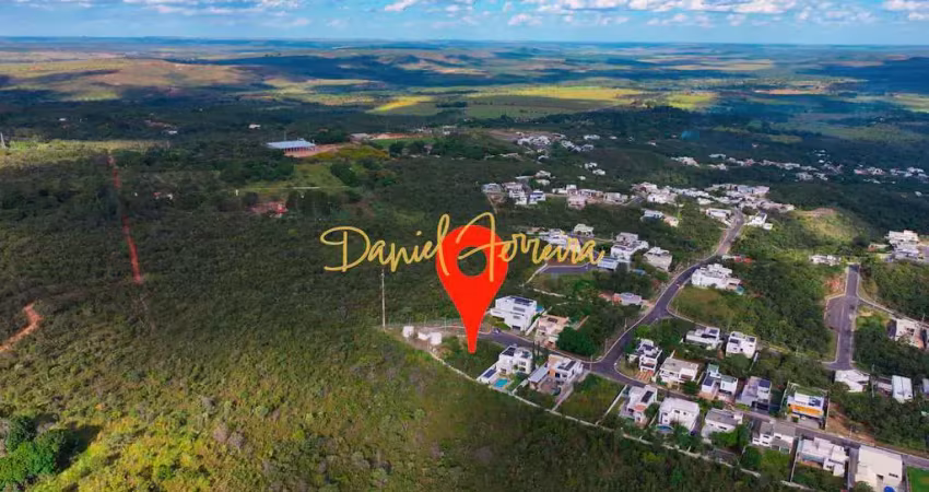 Lote com 840 m² com vista livre - condomínio santa monica - df