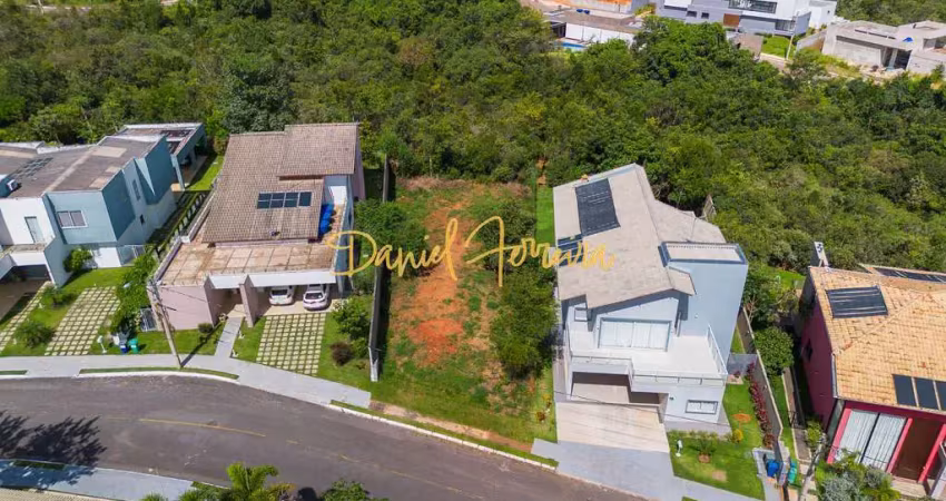 Lote com fundo para reserva  - condomínio santa monica - jardim botânico - df