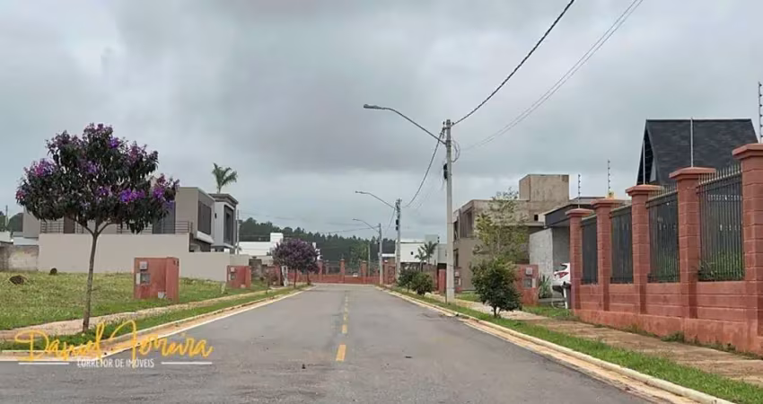 Lote com 400 m² totalmente regularizado e aceitando financiamento bancário.