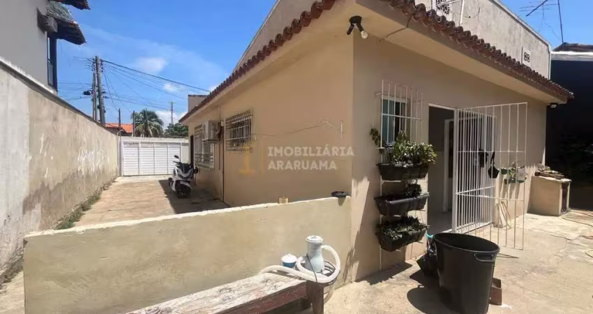 Casa com 3 quartos à venda na Vila Capri, Araruama 