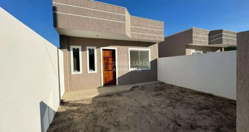 Casa com 2 quartos à venda no Itatiquara, Araruama 