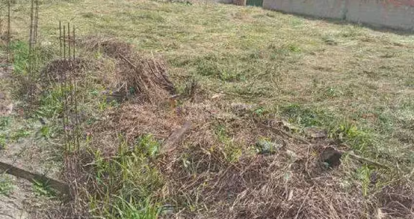 Amplo terreno na estrada de são vicente - araruama/rj