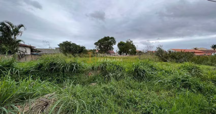 Terreno à venda em Parati, Araruama 