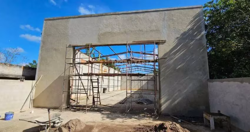 Galpão comercial de 308m² – excelente localização próxima à rodovia em araruama