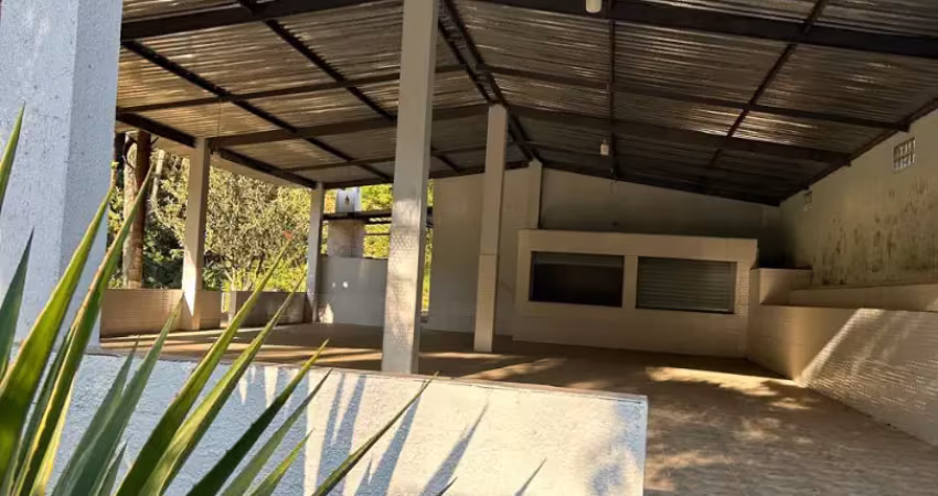 Galpão para restaurante  ou eventos  em área gastronomica de guararema sp