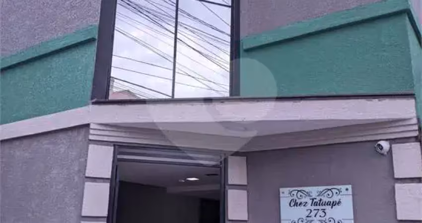 Apartamento à venda com 2 quartos, sendo 1 suíte,  no condomínio chez tatuapé, são paulo - sp