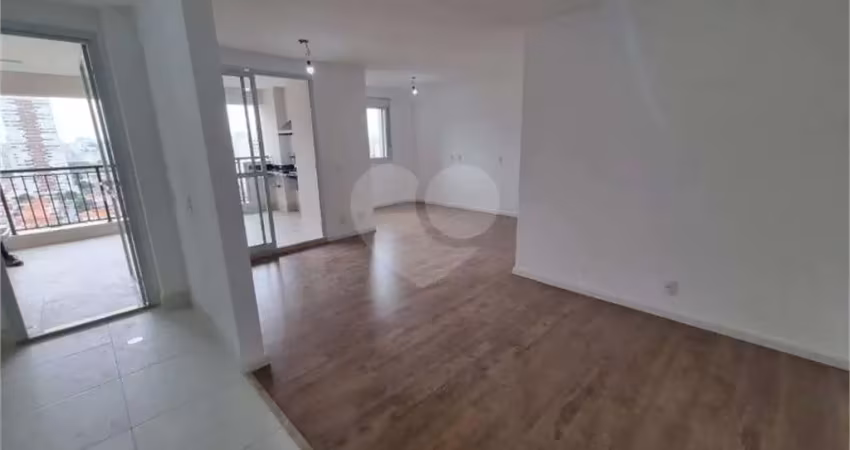 Apartamento à venda com 2 quartos, sendo 1 suíte,  no condomínio living wish tatuapé, são paulo - sp