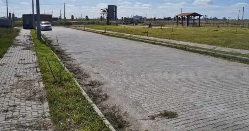 Terreno à venda na Bairro Germani, 01, Três Vendas, Pelotas