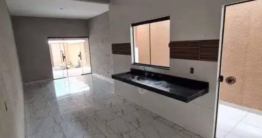 Casa com 2 quartos à venda na Rua 1021, Setor Laguna Parque, Trindade
