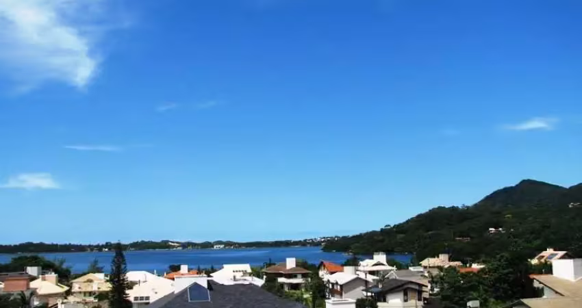 Casa em condomínio fechado com 4 quartos à venda na Rua das Amendoeiras, 111, Lagoa da Conceição, Florianópolis