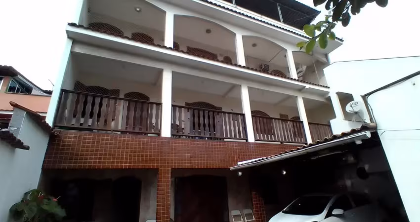 3 casas independentes ,ilha da conceição cada casa com 3 quartos varanda , vaga, comodos amploa e arejados >ideal para empresas ...