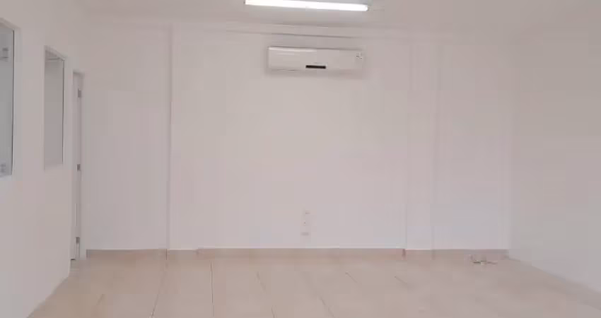 Sala comercial 130 m2 , excelente localização próximo a estação cptm