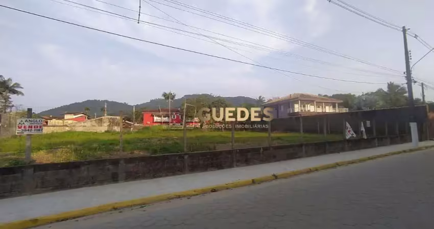 Terreno à venda na Praia do Lazaro, Ubatuba 