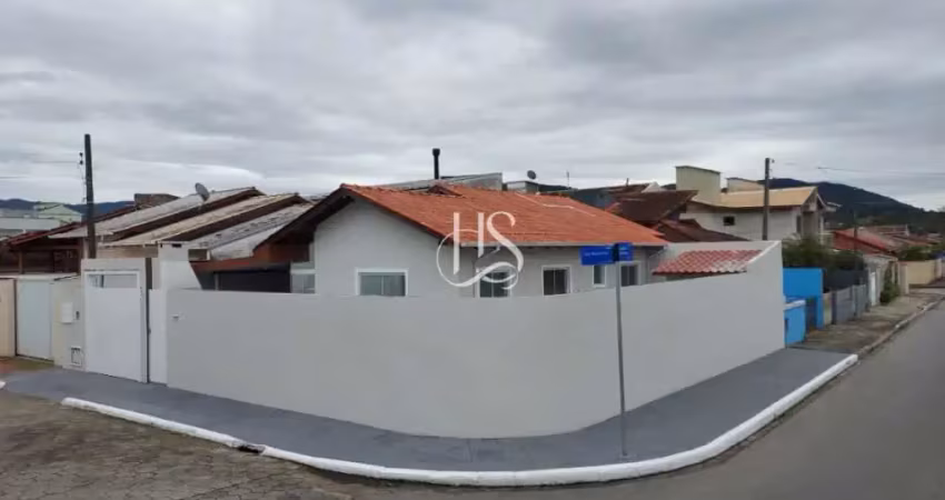Casa em condomínio fechado com 2 quartos à venda na Rua Trinca-Ferro, 1, Forquilhas, São José