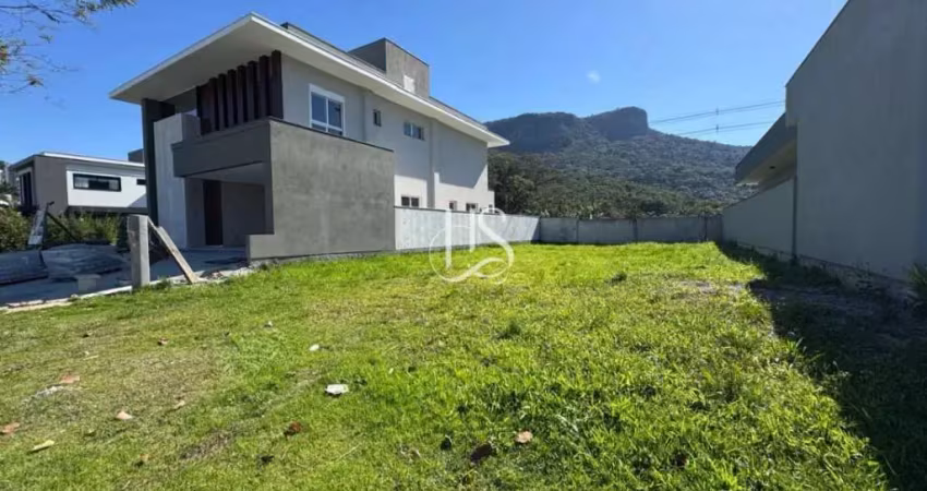 Terreno 300m² com projeto, condomínio reserva da pedra