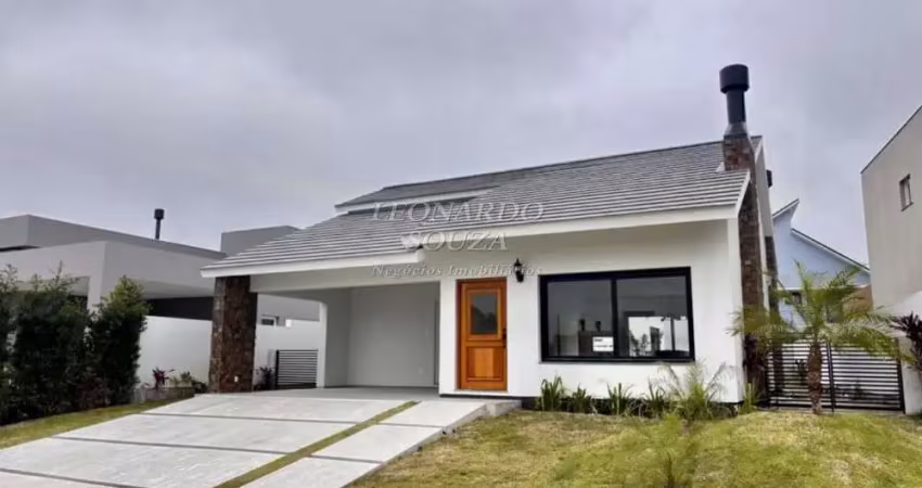 Casa em condomínio fechado com 3 quartos à venda na Avenida Adolfo Fetter, 4331, Laranjal, Pelotas