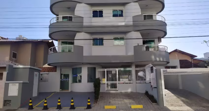Apartamento em bombinhas.