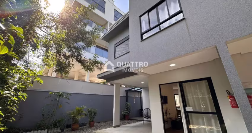 Casa à venda na Rua Angico, Mariscal, Bombinhas