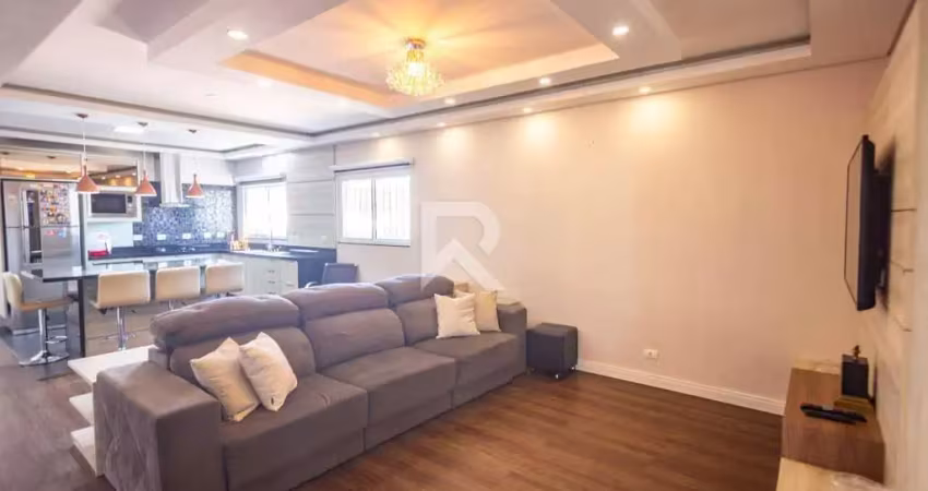 Casa Semi Mobiliada com 6 Quartos e 4 Vagas, Venda, 375 m² por R$ 1.850.000,00 - Santa Felicidade - Curitiba/PR