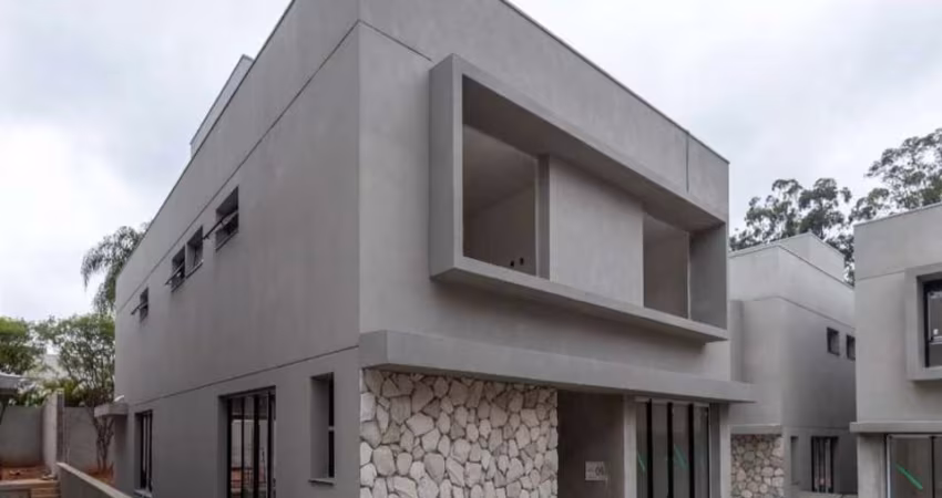 Casa com 4 suites 6 vagas a venda na Chácara Santo Antônio