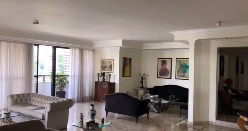 Apartamento com 3 suítes 4 vagas a venda na santa cecília