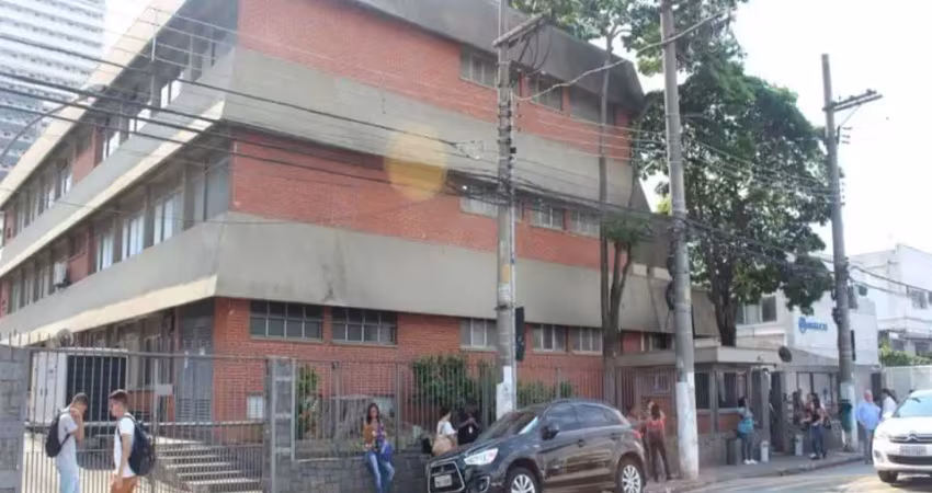Prédio para alugar na Rua Rubens Meireles, --, Barra Funda, São Paulo
