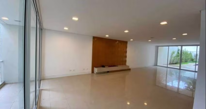 Casa em condomínio com 4 suítes 4 vagas a venda no Brooklin