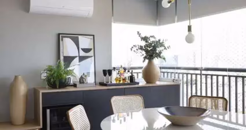 Apartamento com 3 suítes 2 vagas a venda na aclimação