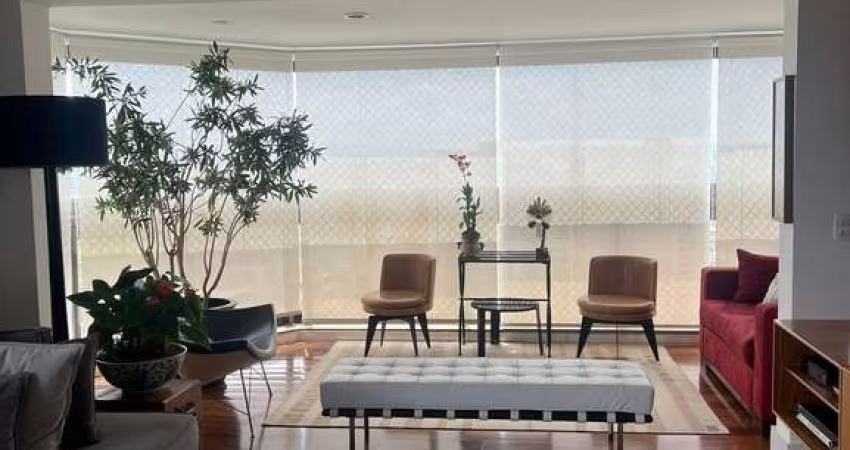 Apartamento com 4 suítes 4 vagas a venda no Panamby